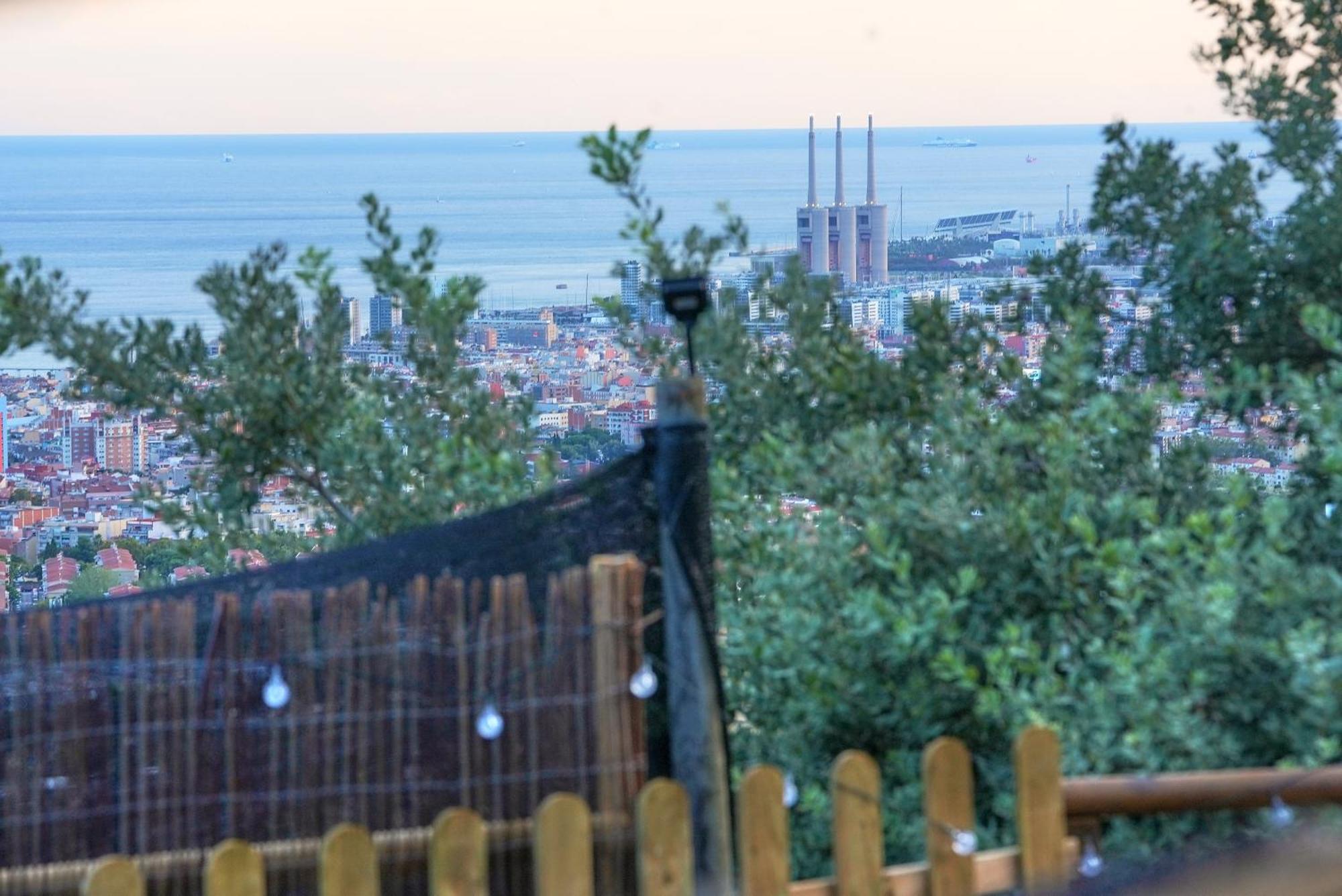 Aaa View Private Terrace Outdoor Heated Hot Tub Family Fun Villa Badalona Exterior foto
